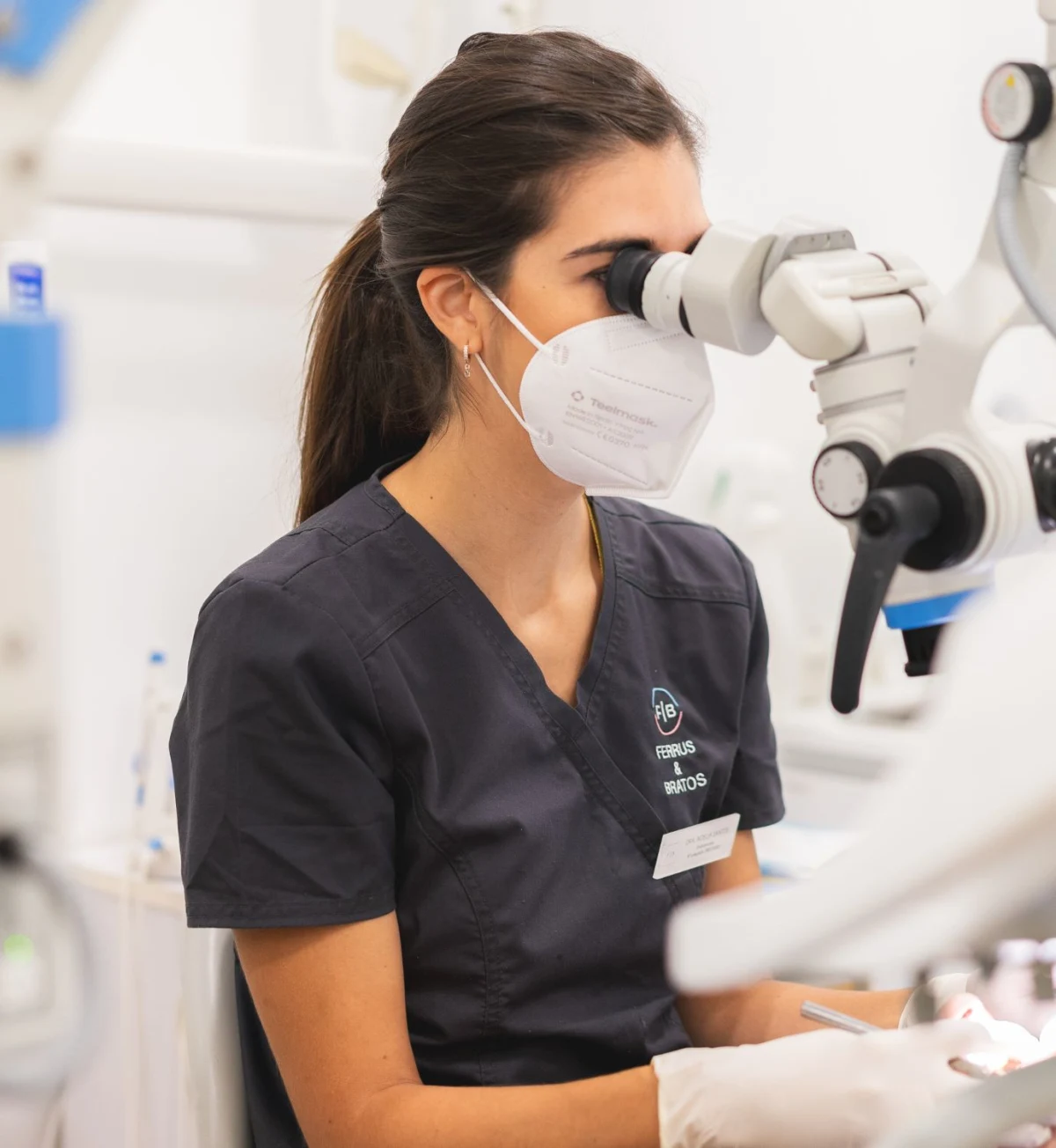 Tratamiento con microscopio