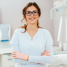 [Nombre] · Higienista dental